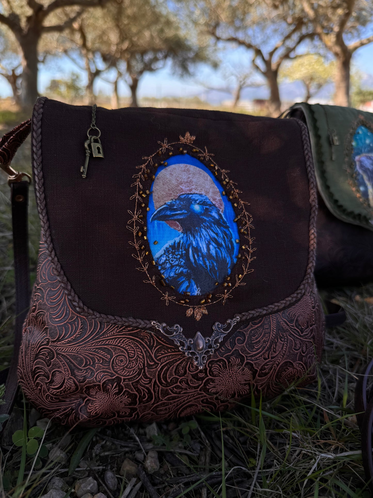 TO ORDER CROW Spirit Animal Bag (Processing time 45 days)